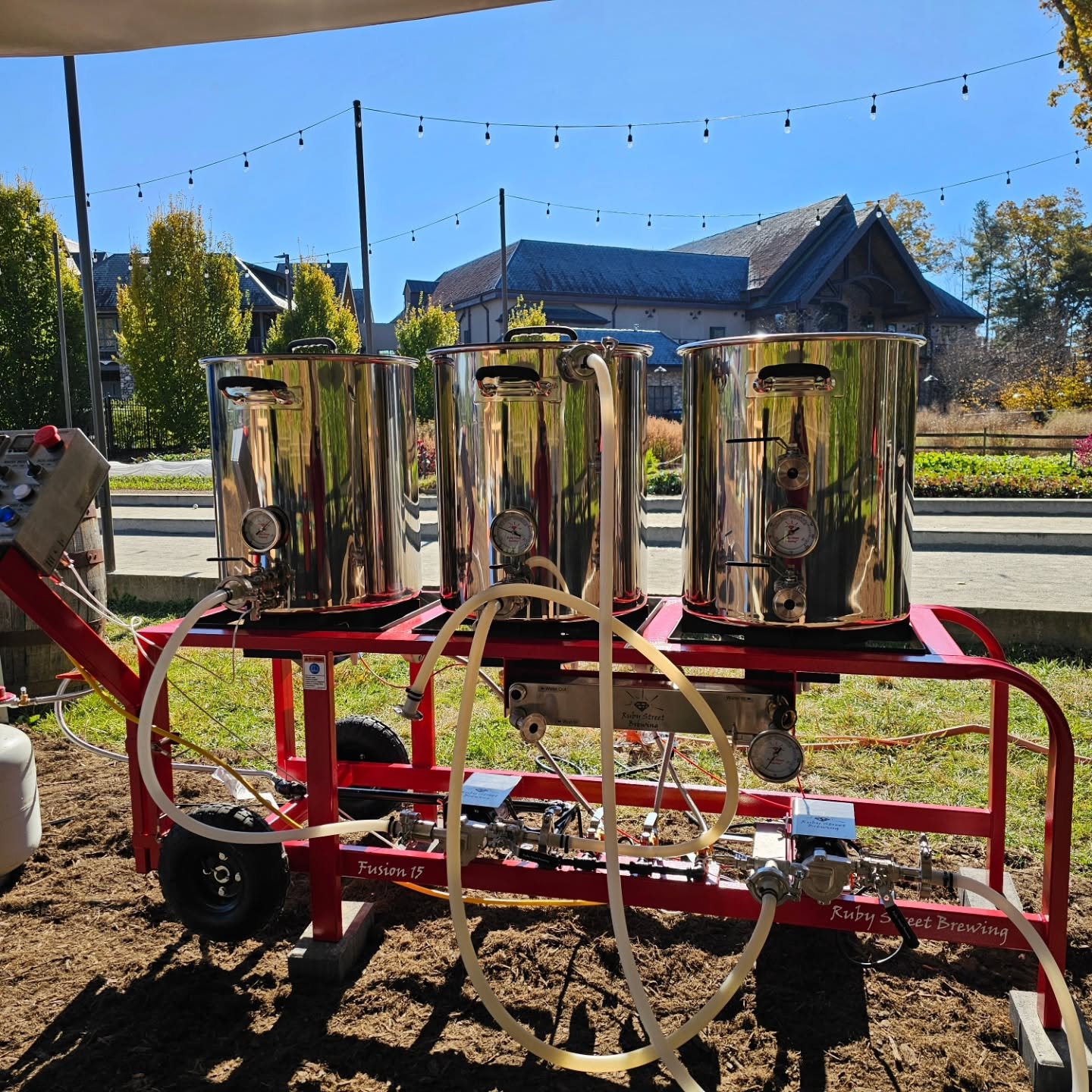 Today we're setting up 5 Fusion 15s for the 2025  Brewers Retreat.  And we're doing it at possibly the most beautiful brewery in the world.  @sierranevadanc in Asheville.
...
#brewersretreat2025 #rubystreetbrewing #sierranevadabrewing