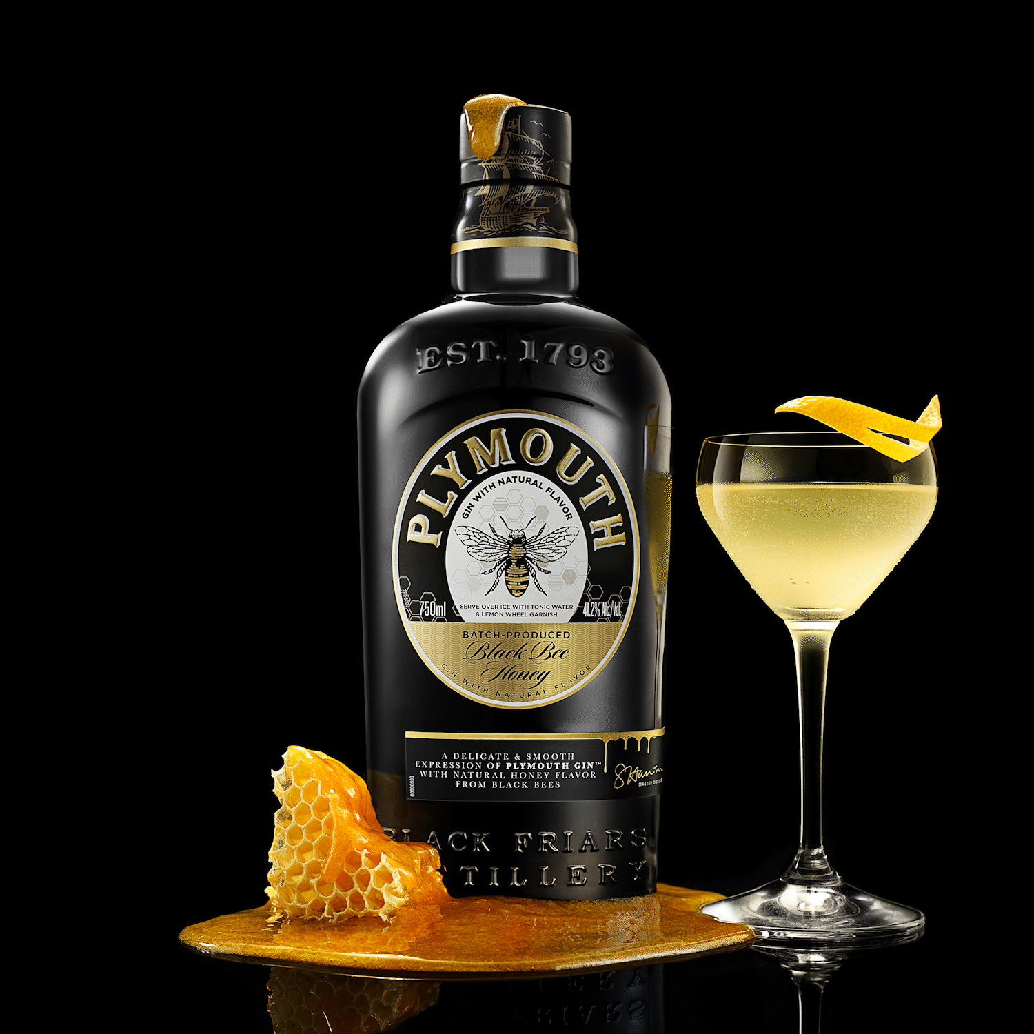 sample  GIF SAMPLE V1-PLYMOUTH GIN BOTTLE - SERVE - HONEY_1.GIF