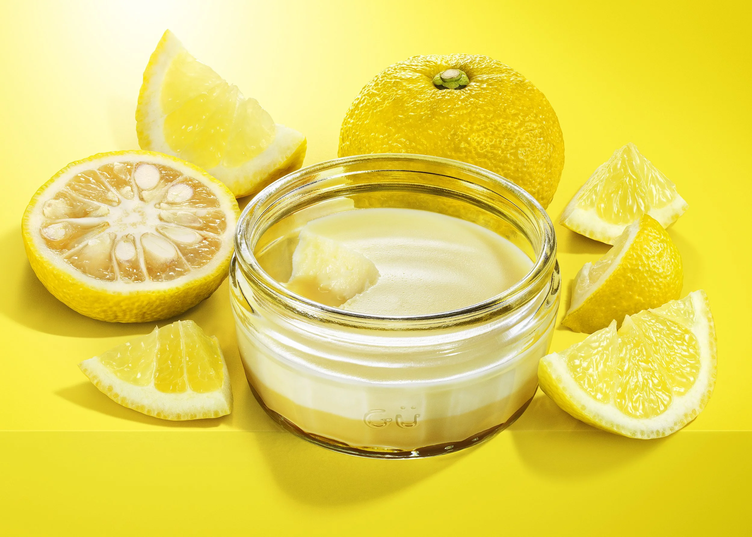 med BM RETOUCH Gu_CremePots_LemonYuzu_V2.jpg