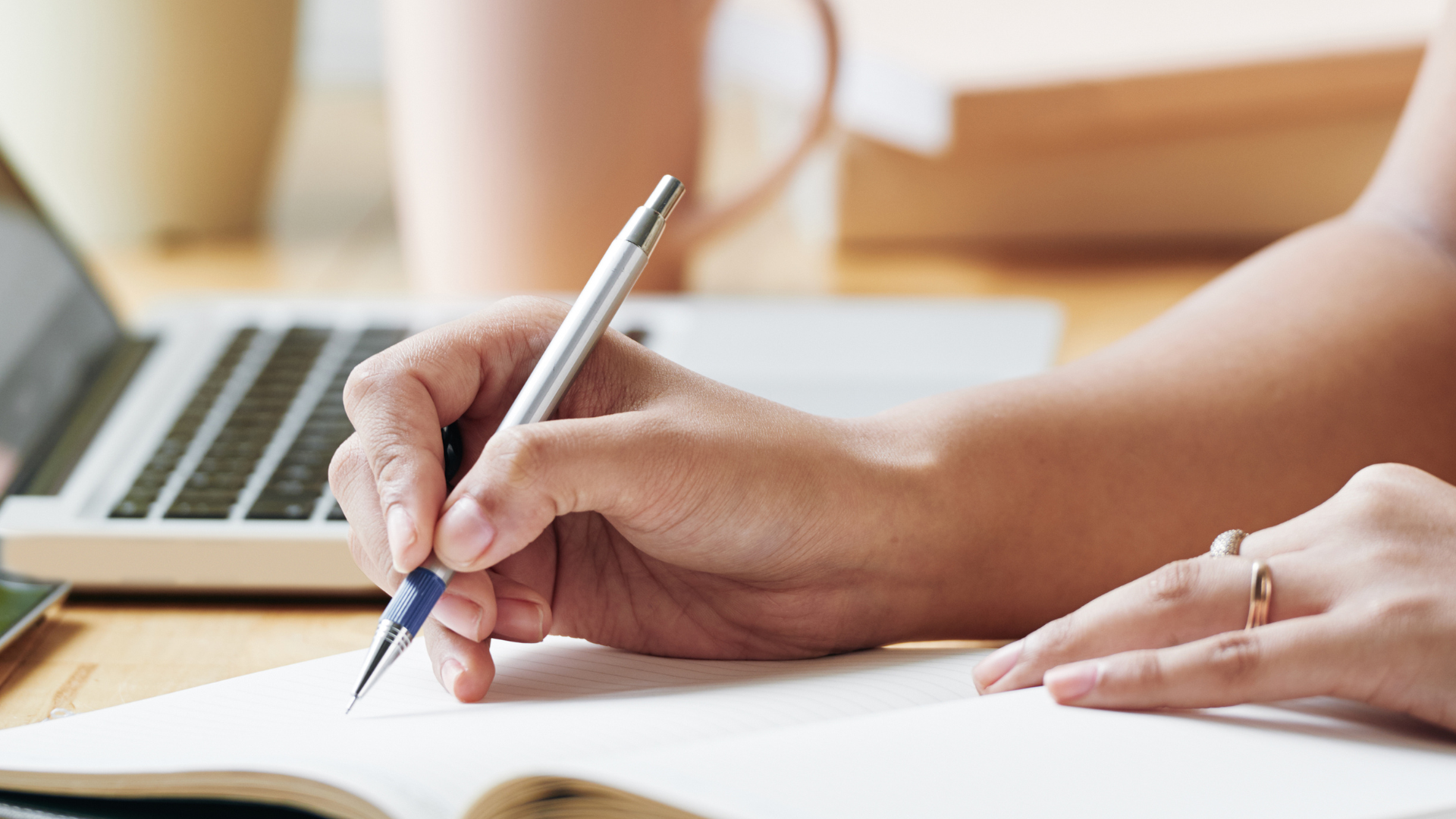 Why Most Planners Fail and How to Choose One That Actually Helps You Grow Your Business in 2026