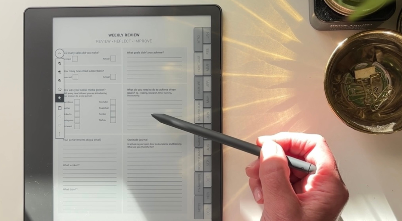 Weekly planner for Kindle Scribe