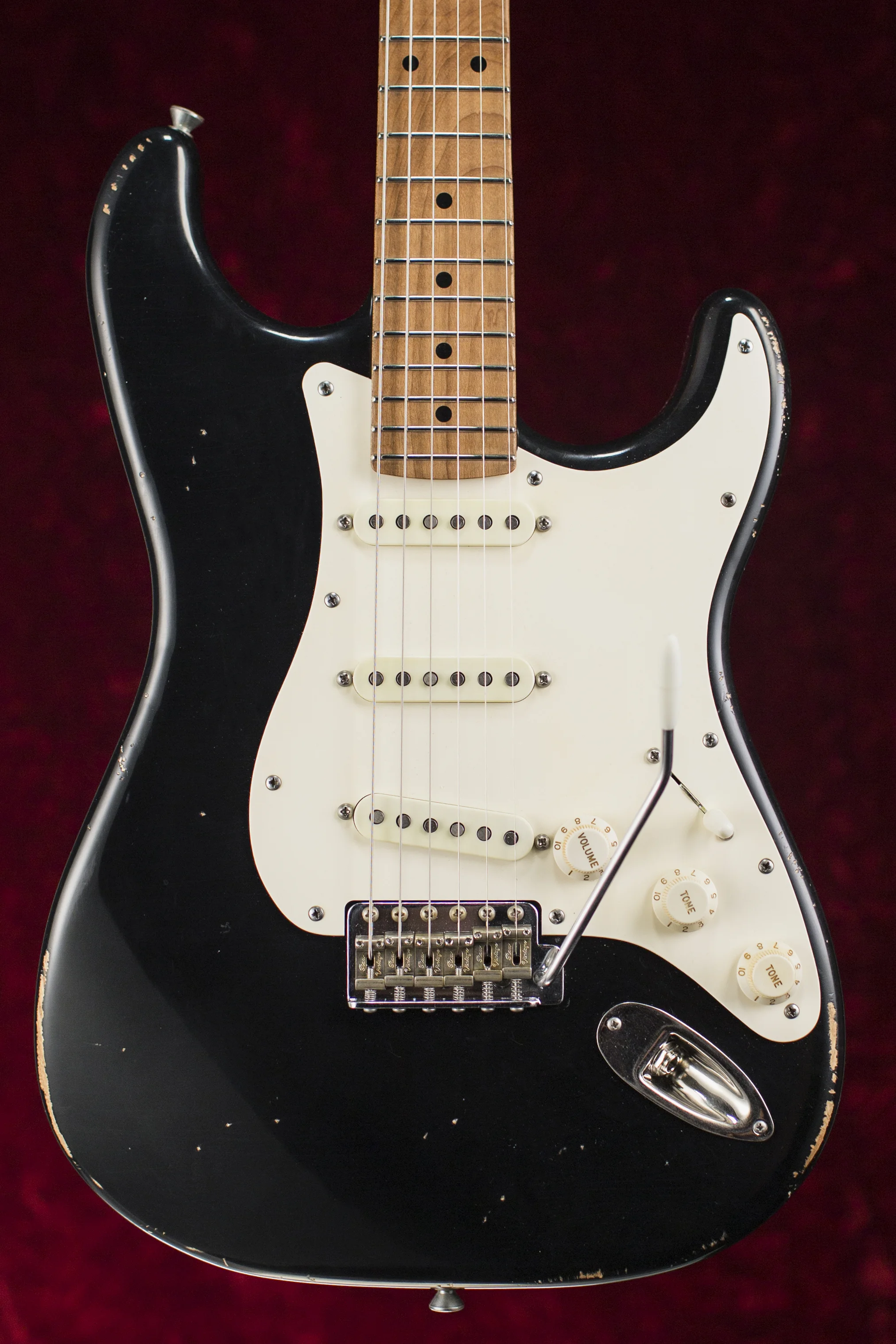 Xotic XSC-1 Black light age.jpg