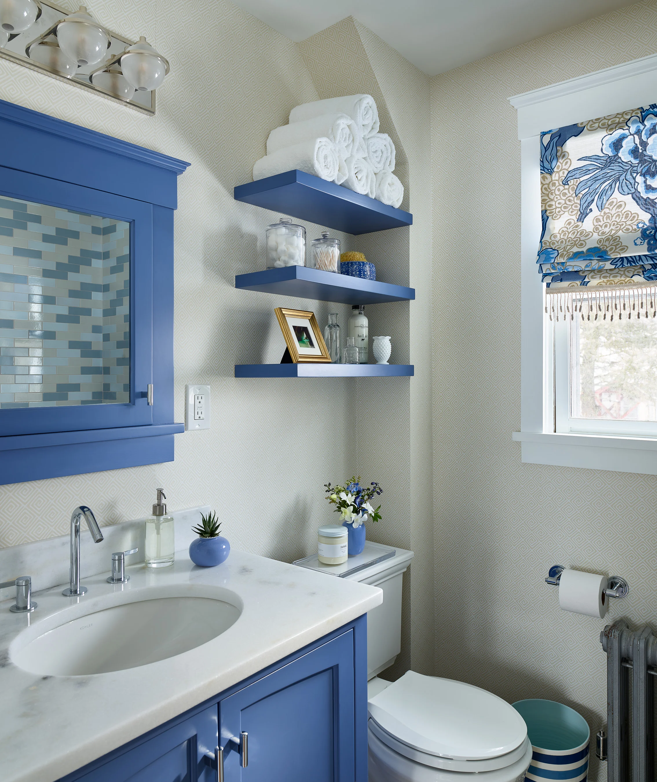 KeelerAndCo_CenterAndover_BathAngle_SMALL.jpg