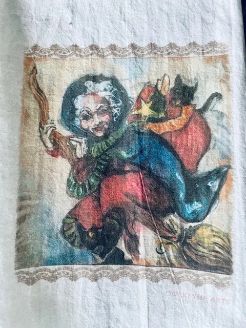 La Befana tea towel.jpg