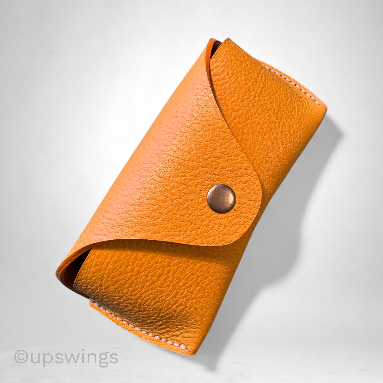 Upswings-9015-eyeglascase-yellow.png