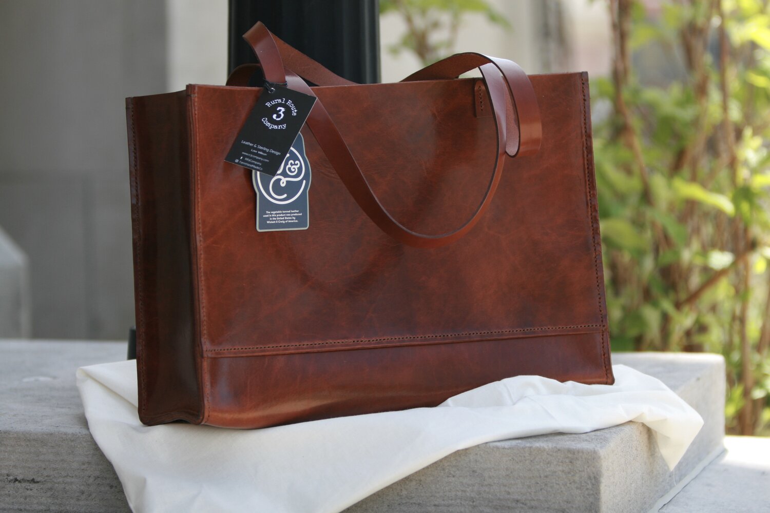 Leather tote - American Classic No. 302 — Rural Route 3