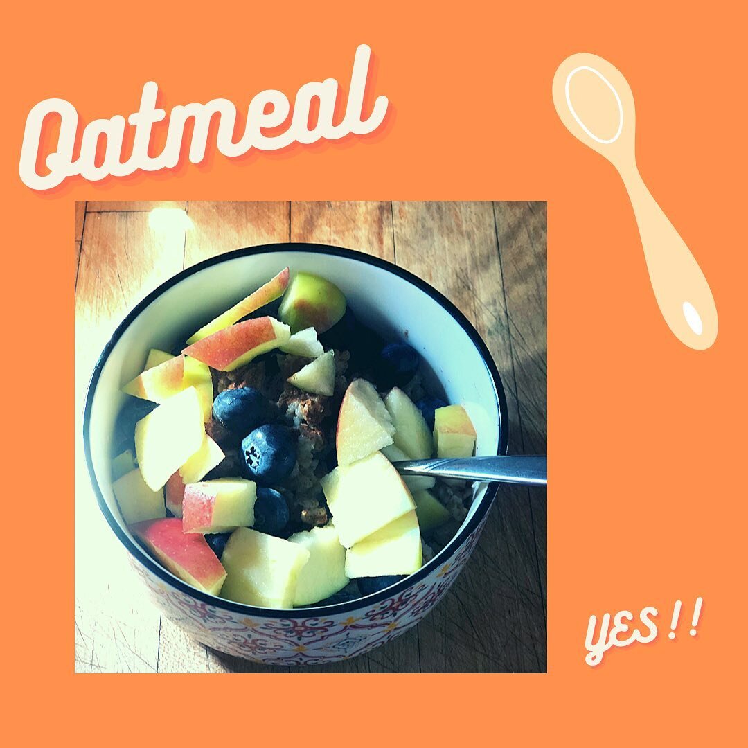 Oatmeal: it’s always what’s for breakfast ever since my good friend Ann-Elisabeth from @ren.pilates showed me how to cook it properly. My morning staple for almost 3 years. I’m a creature of habit. What’s your favorite breakfa