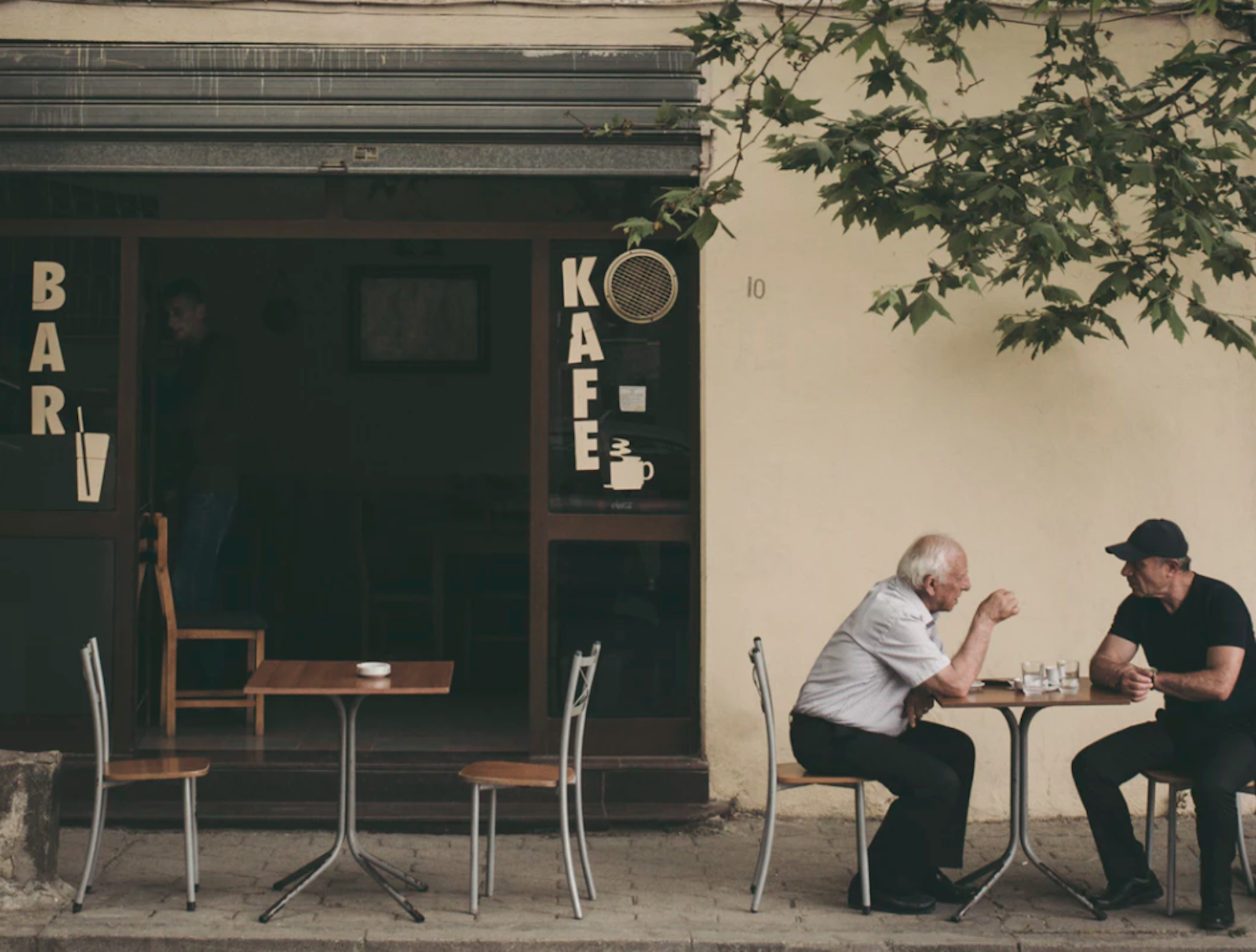 Watch Your (Body) Language!