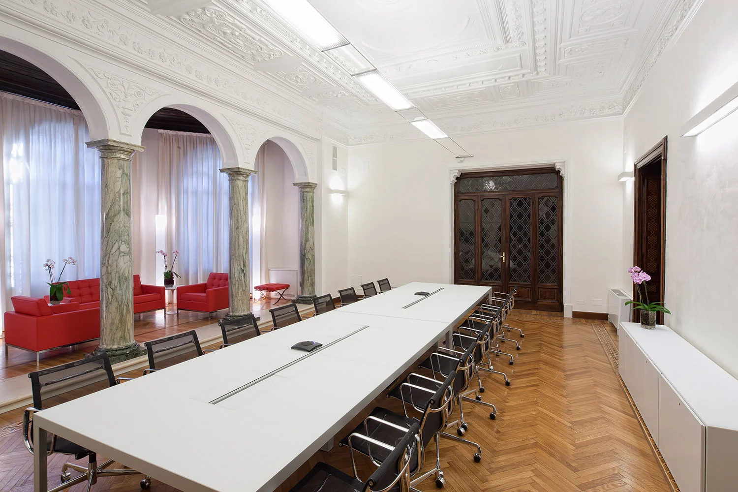 3-Reh-Build-General-Contractor-Roma-Italia-Portfolio-Credit-Suisse.jpg
