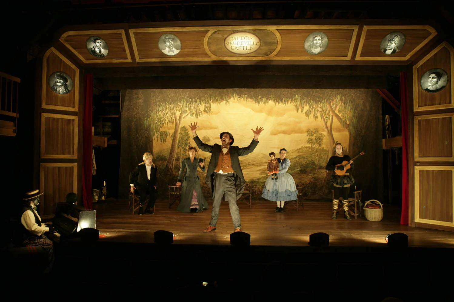 MALTHOUSE VAUDEVILLE©JEFF BUSBY_055.JPG