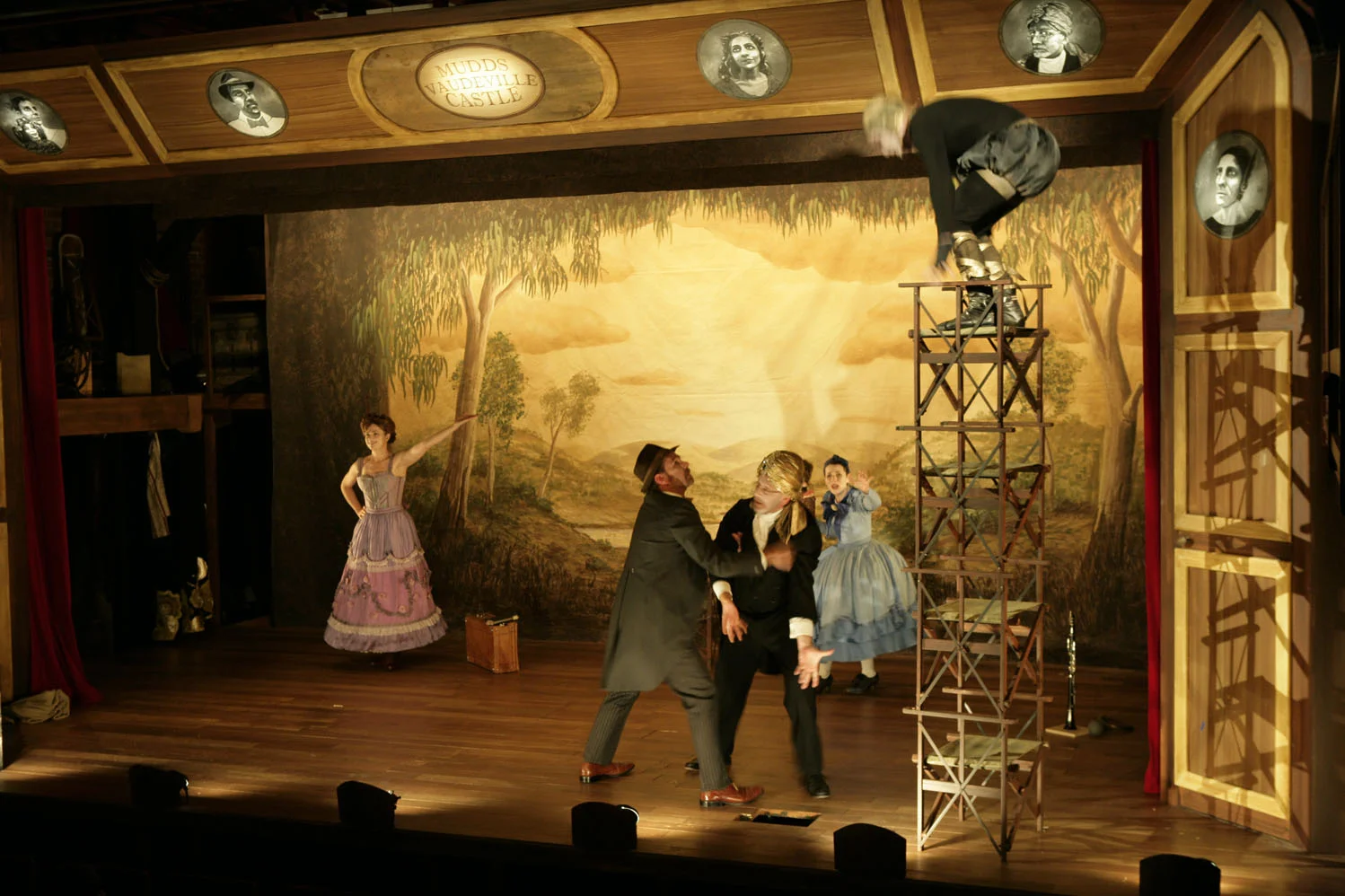 MALTHOUSE VAUDEVILLE©JEFF BUSBY_122.JPG