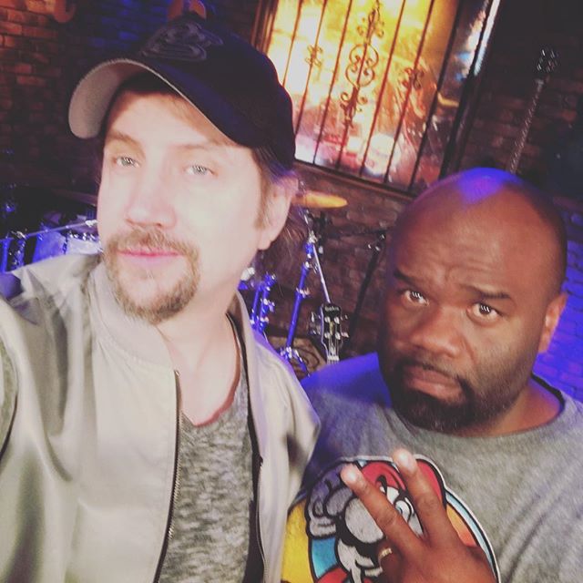 Shoutout to my main man @thejamiekennedy for taking this selfie. This man cracked me up all morning. Check out his show this weekend at @laughfactory_lv! #comedy #legend #dontbehatin @morefox5