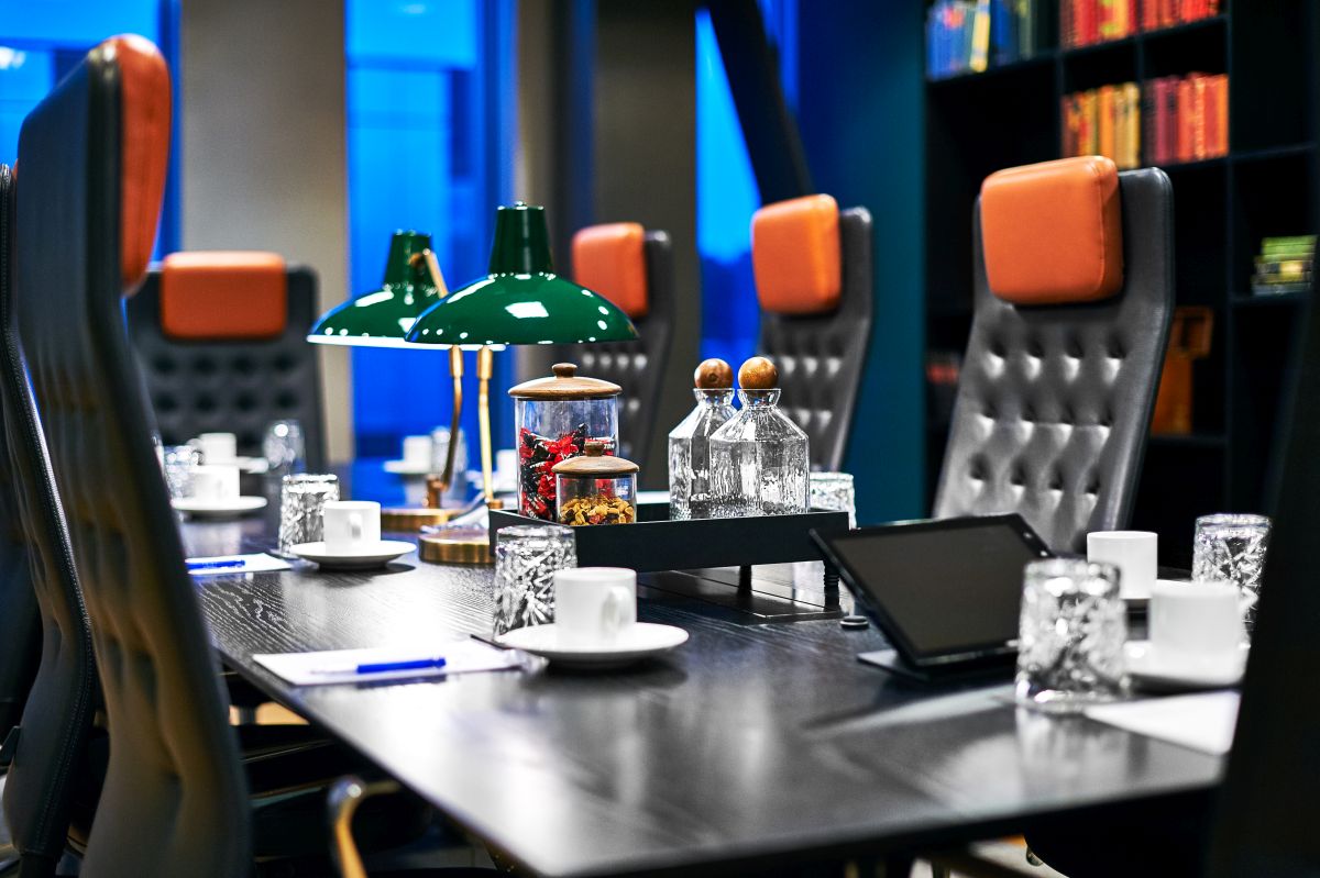 booking av møterom-kurslokaler-leie møterom-konferansesenter-kurs-styremøte-styrerom-boardroom-møterom-i-oslo-konferanse-conference-videokonferanse-skype-kurs