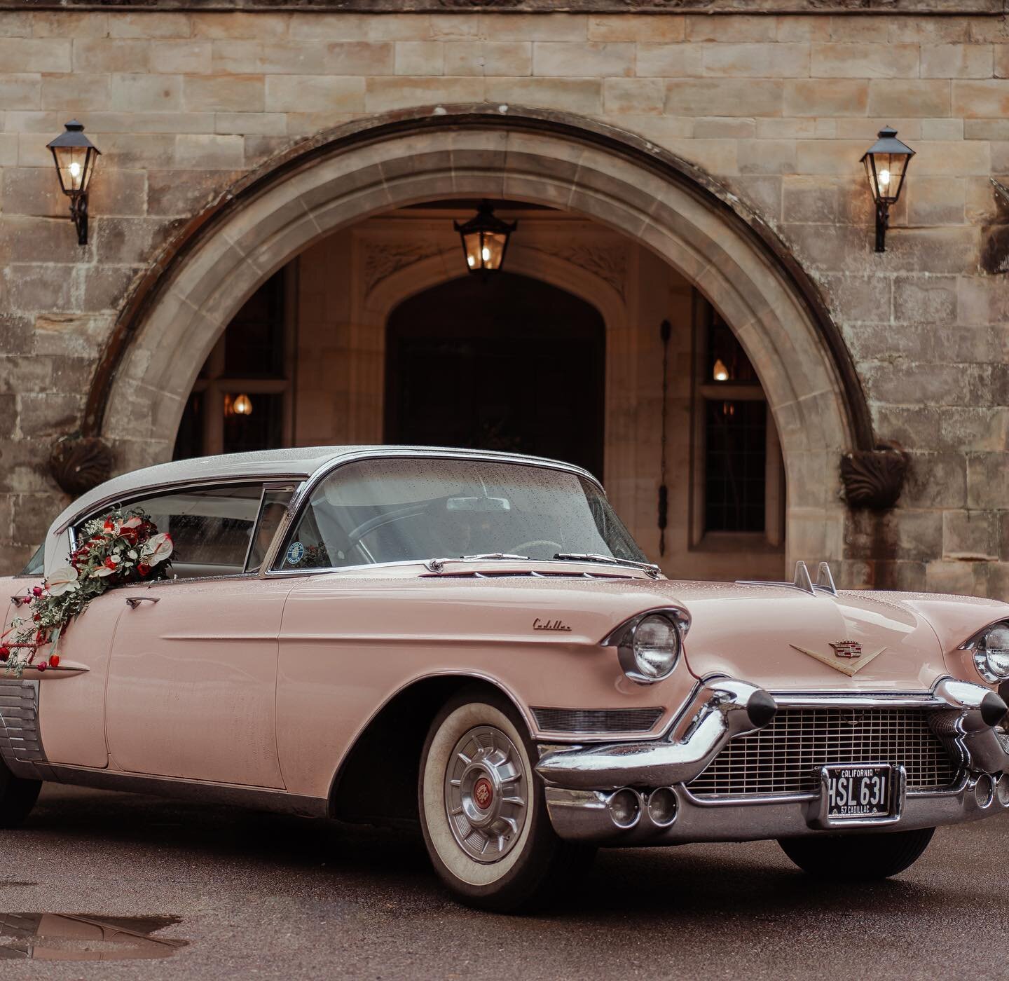 TRANSPORT // Is there anything more fun than a pink Cadillac?! 

#balcombeplace #venue #westsussex

Photoshoot:

Venue: @balcombe.place
Concept &amp; Photographer: @imogenevephotography
Concept &amp; Makeup: @belledenmua
Planner, Coordinator &amp; St