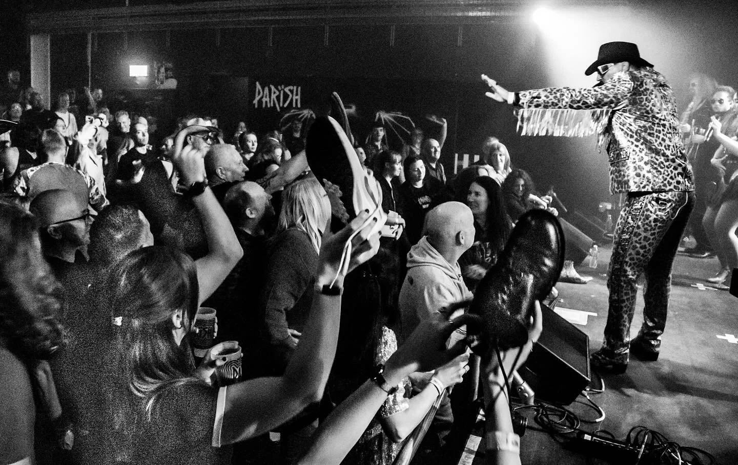 #TBT to the last time we were in Huddersfield at @parishhudd 🤘🏽 were you there!? Are ya coming to see us again on Dec 9th!?! 

Photo by @elspethmarymoore 📸  #throwback #throwbackthursday #parishhuddersfield