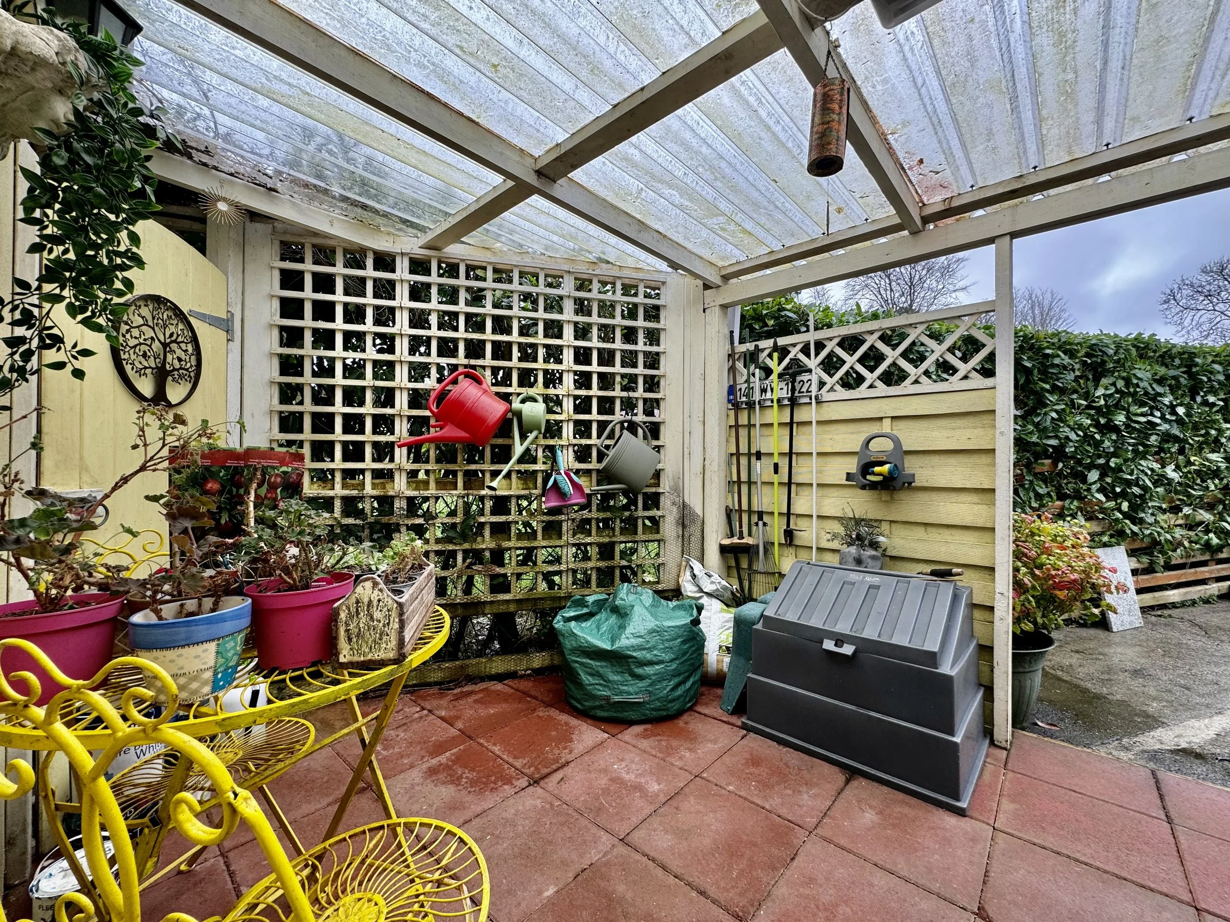 Ravensdale , I. Prior-23.jpg