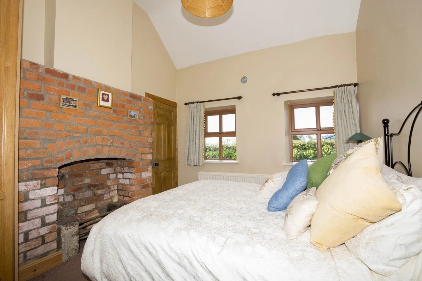 'Foy Cottage' , Whitestown , Carlingford , Co.Louth — McArdle Auctioneers