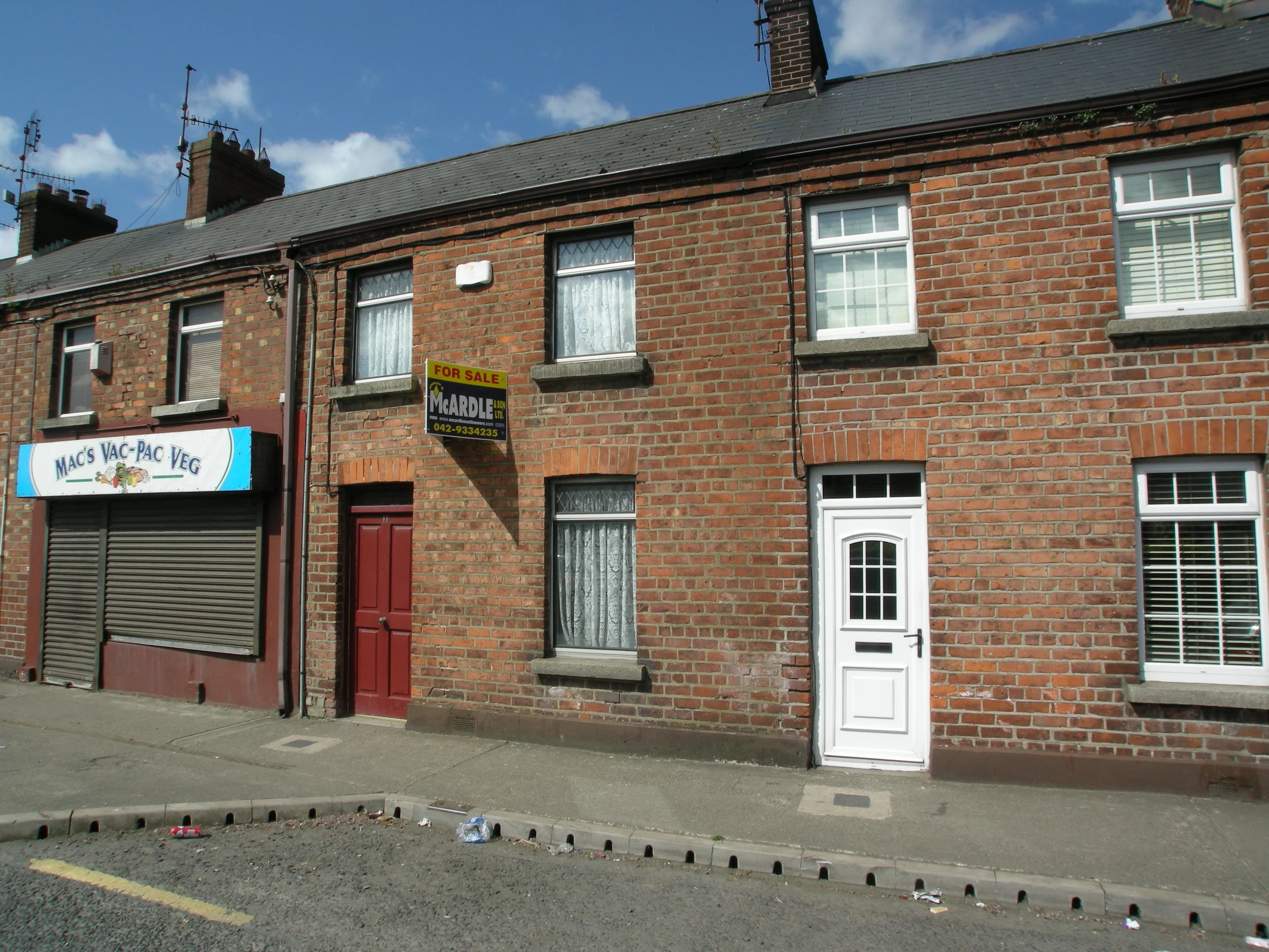 11 Woodview Terrace , Castletown Road , Dundalk .