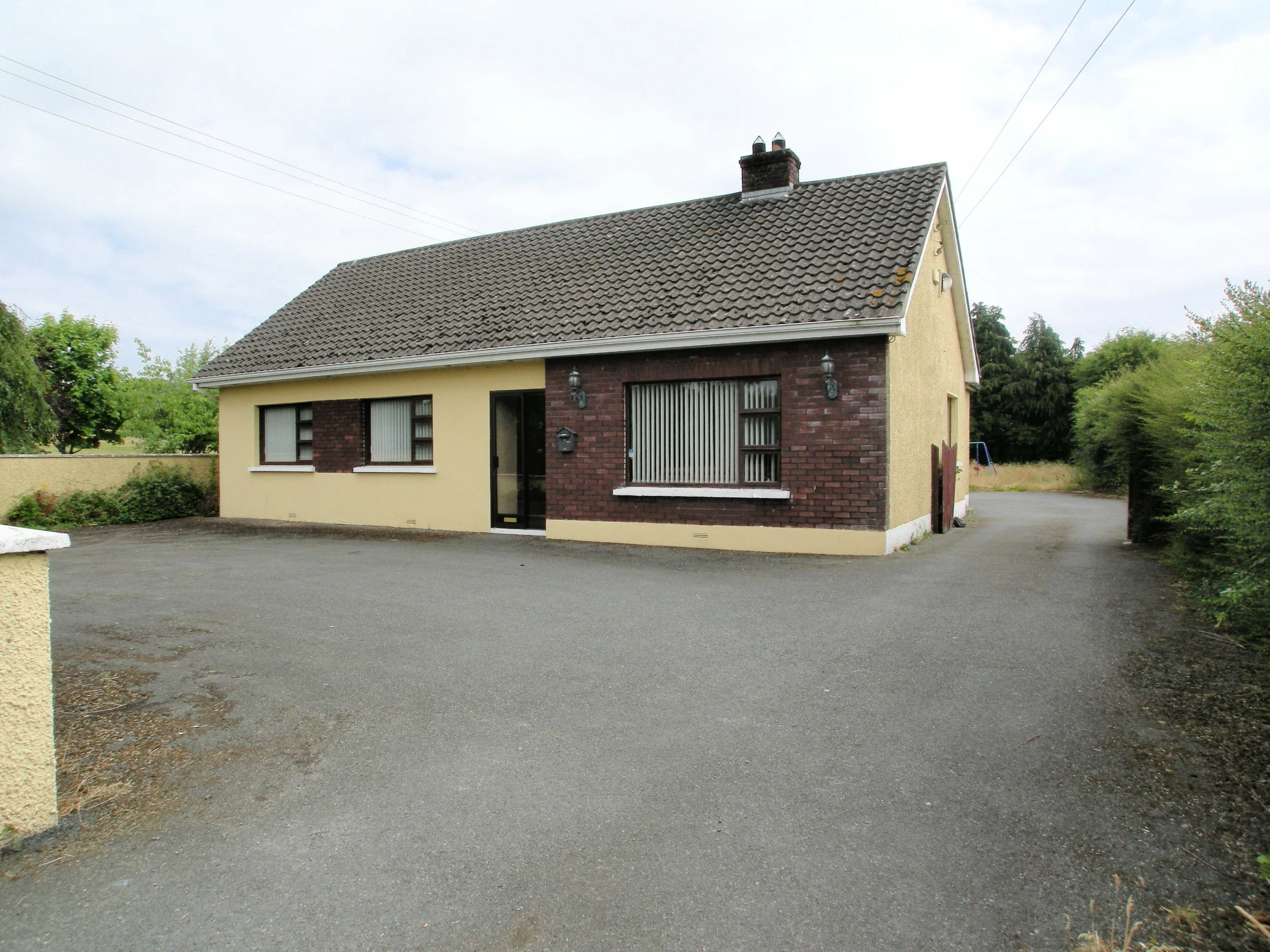 Newtown , Knockbridge , Dundalk , Co. Louth