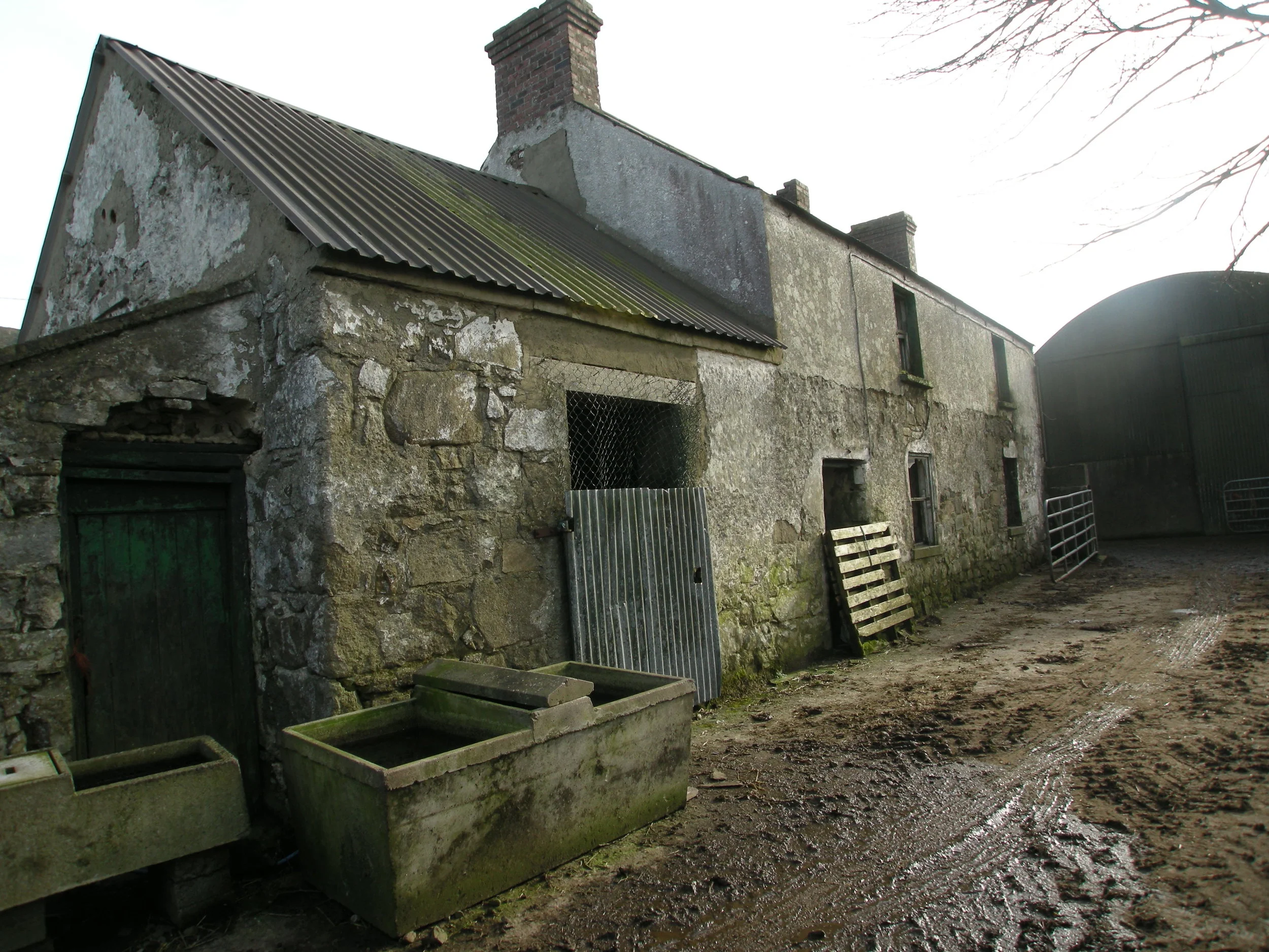 Carrickarnon , Ravensdale , Co. Louth .