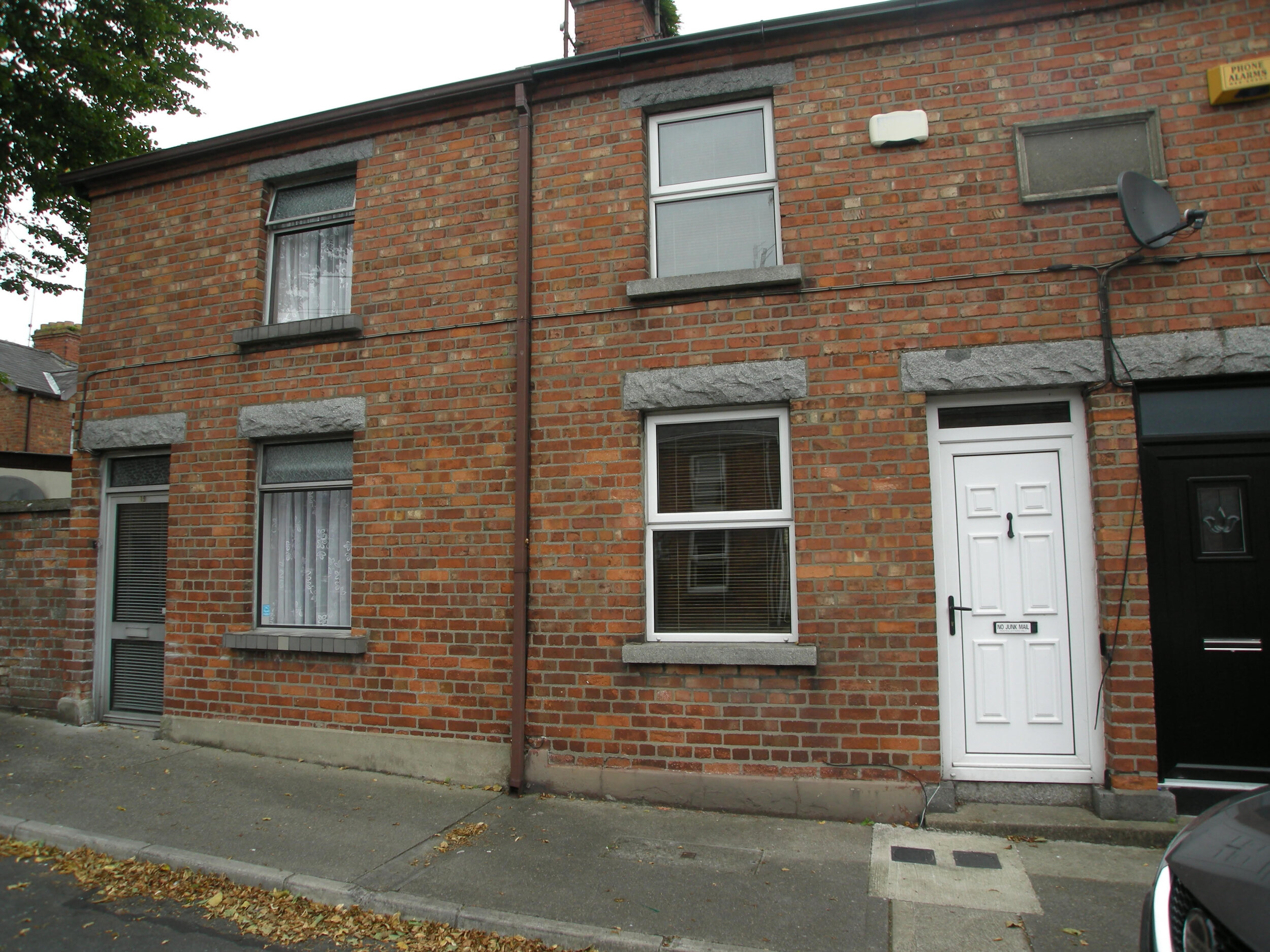 20 Central Avenue , Parnell Park , Dundalk , Co. Louth .