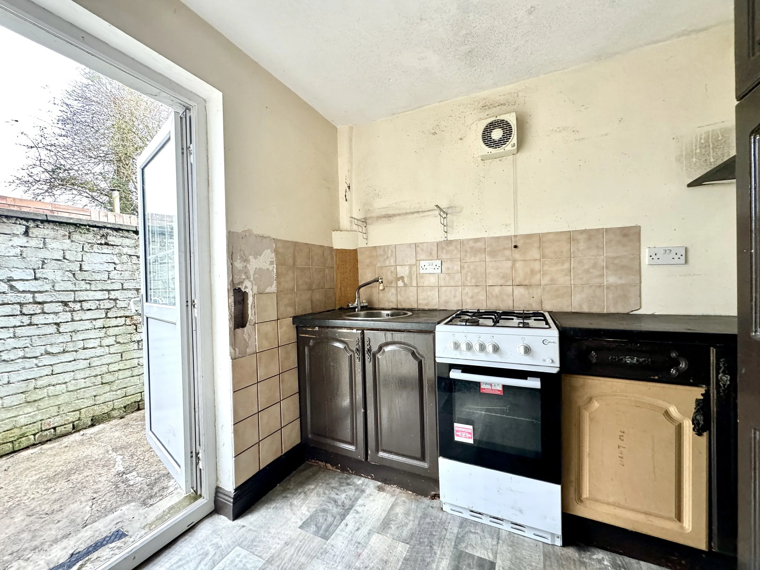 5 Line Terrace-18.jpg