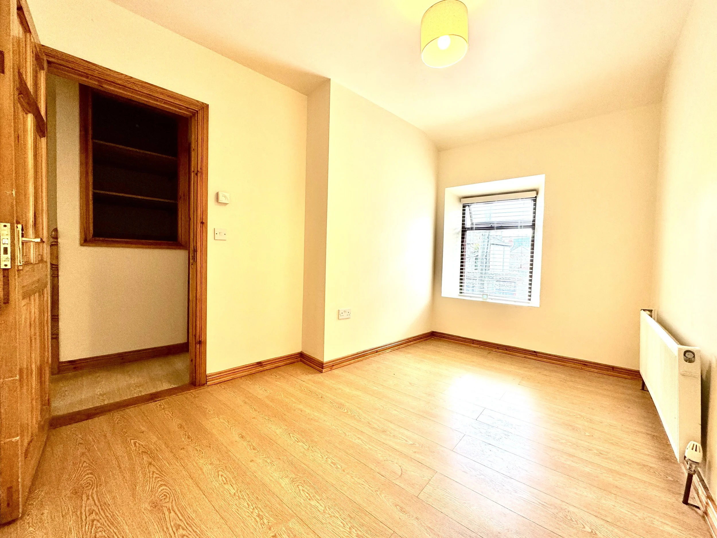 16 Bachelors Walk 11.jpg