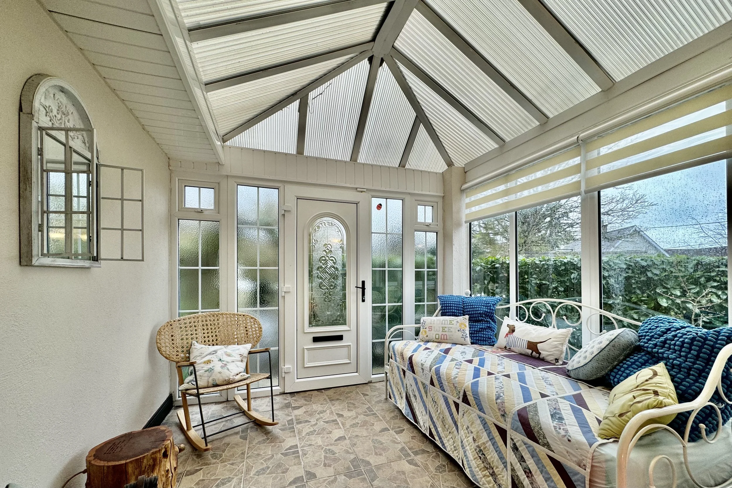 Ravensdale , I. Prior-2.jpg