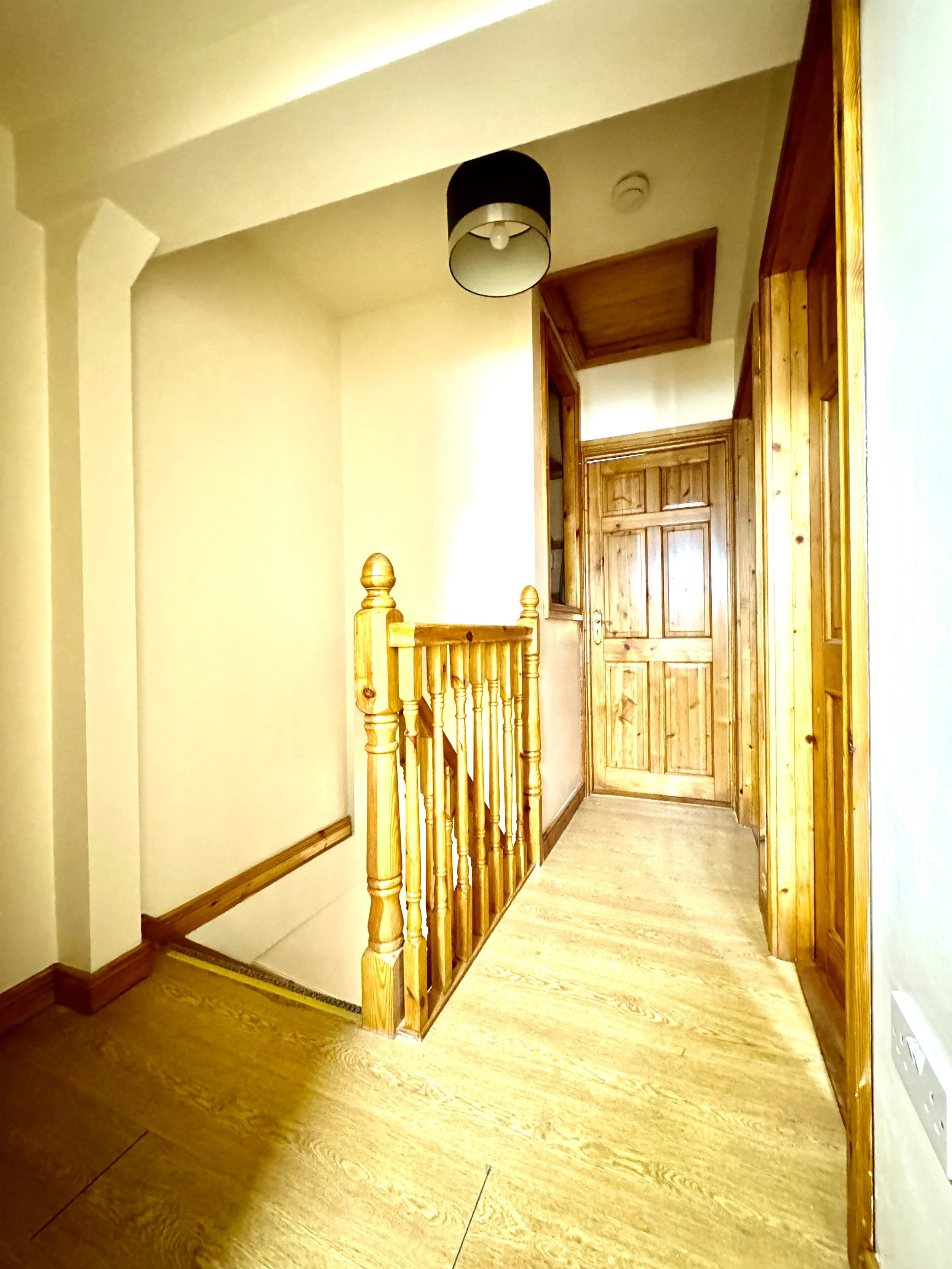 16 Bachelors Walk 2.jpg