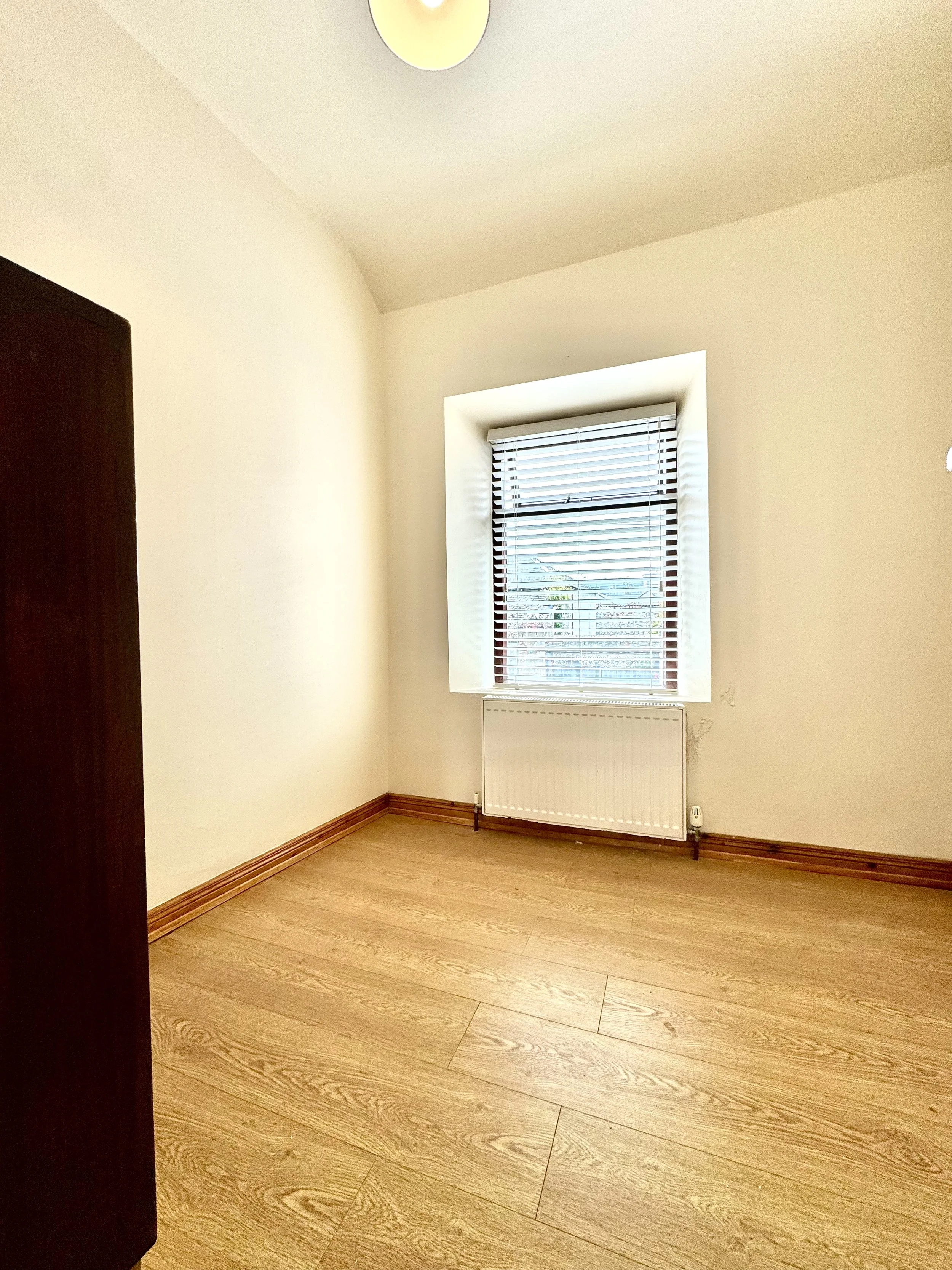 16 Bachelors Walk 3.jpg