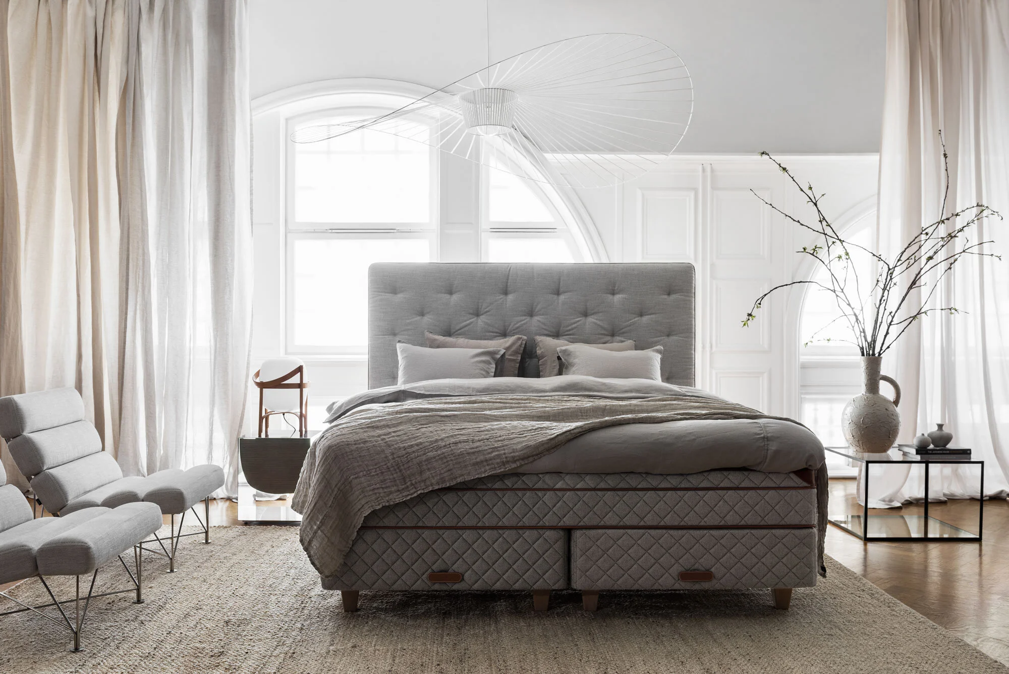 DUX 8008 Bed Bespoke Beds — BERGMAN
