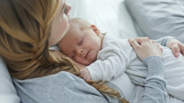 what-happens-when-motherhood-doesnt-feel-like-it-should.jpg