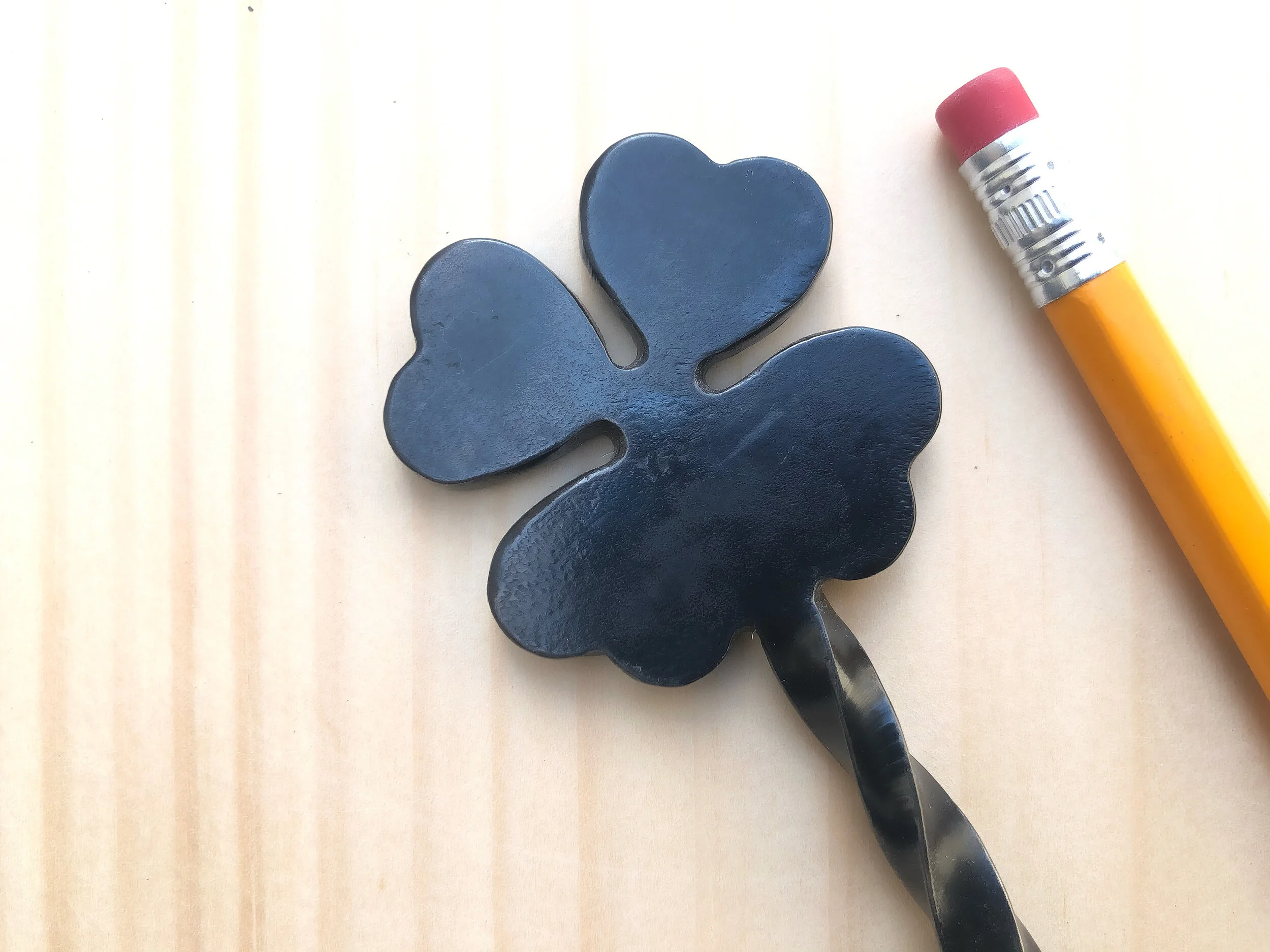 Shamrock_Hairstick_0003_workshop reverie.JPG