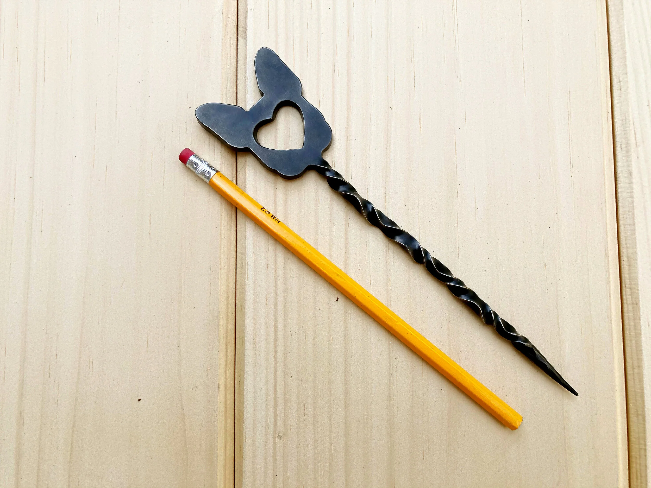 frenchbulldog_hairstick_0002_workshopreverie.JPG