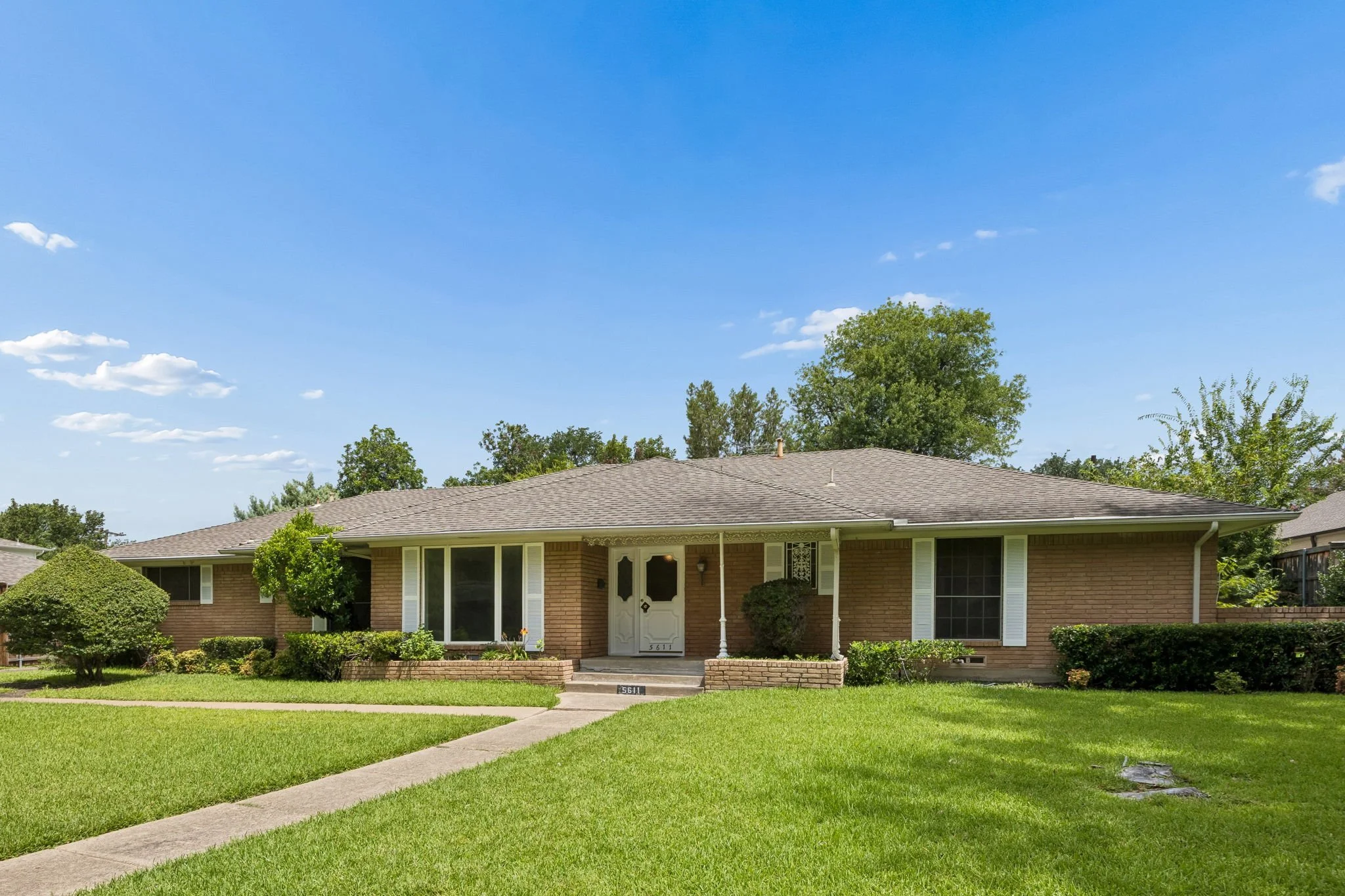 5611 Meletio Lane