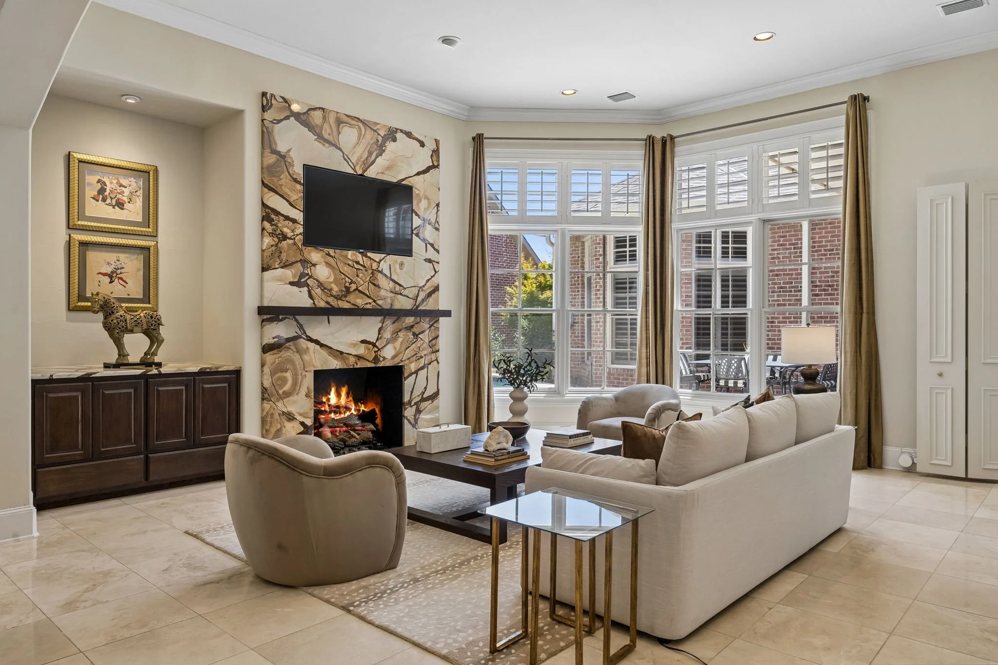 6914 Oak Manor Drive