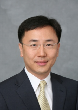 Andrew Hwang.jpg