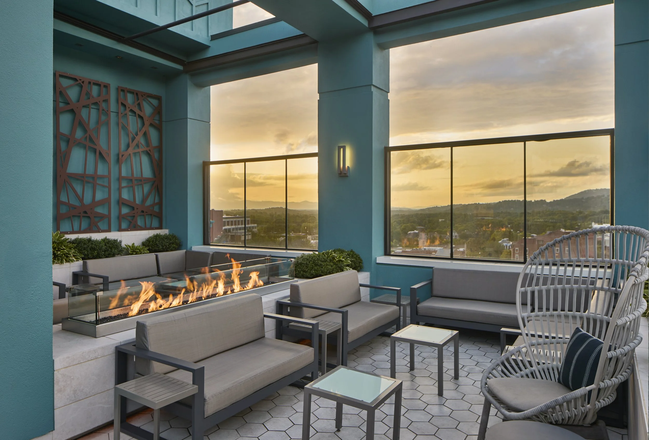 AC_AVLAC_Rooftop_Dusk2 (3).jpg