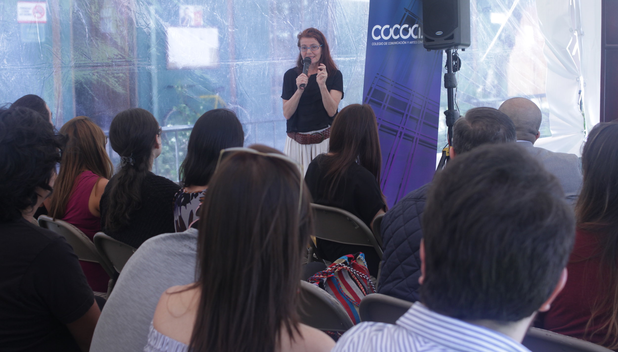 ALGO MAS PARA APLAUDIR / María Luisa González