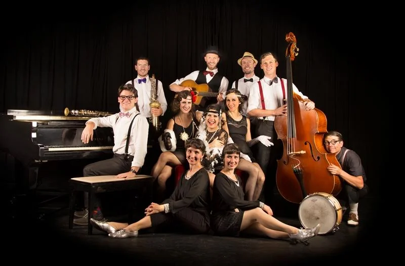 SHOWTIME: invocaciones de un pasado bailable / Juan Manuel Granja