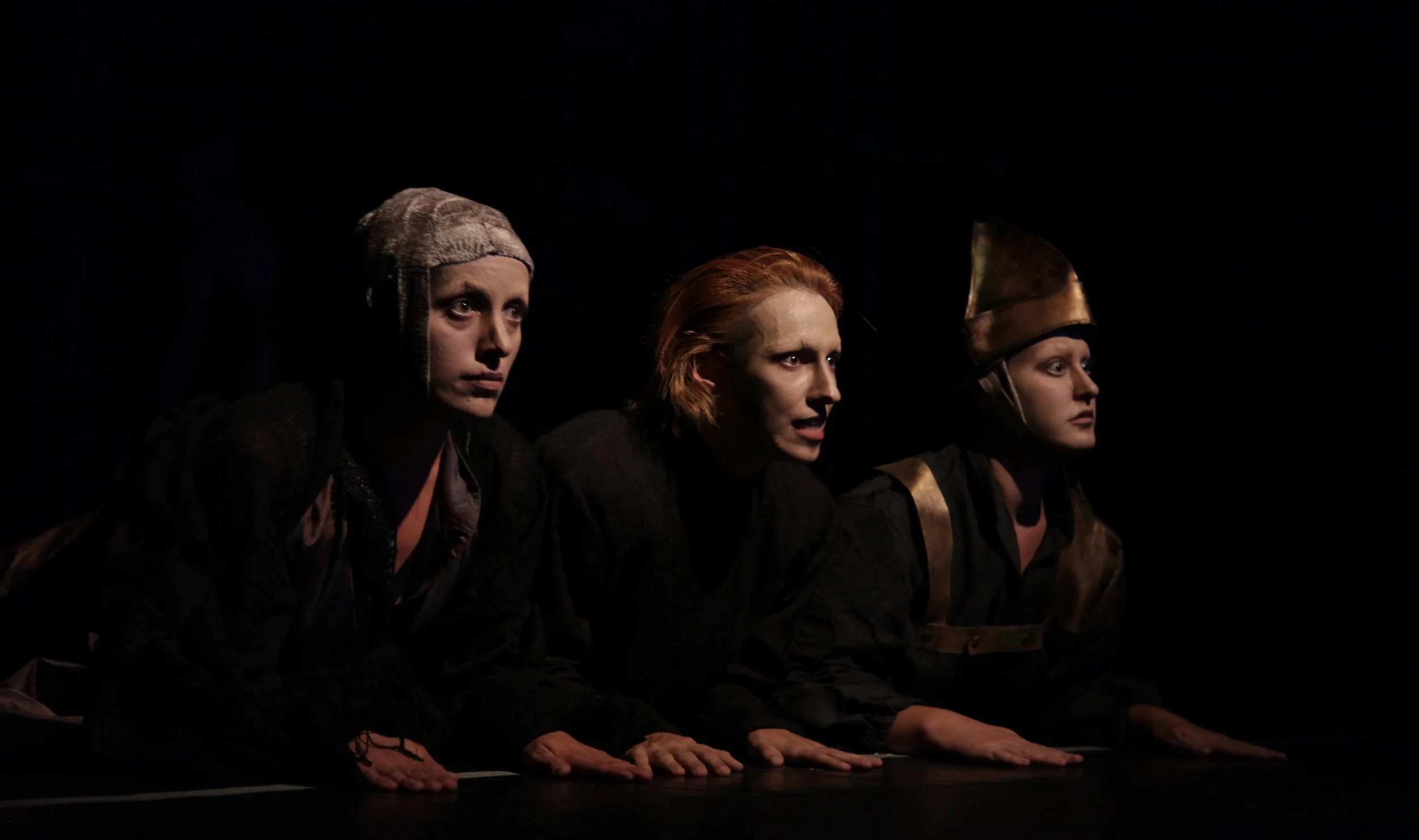 Dead Hamlet /Genoveva Mora Toral