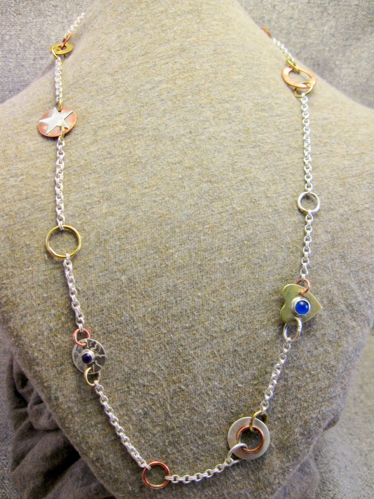 chainplay necklet