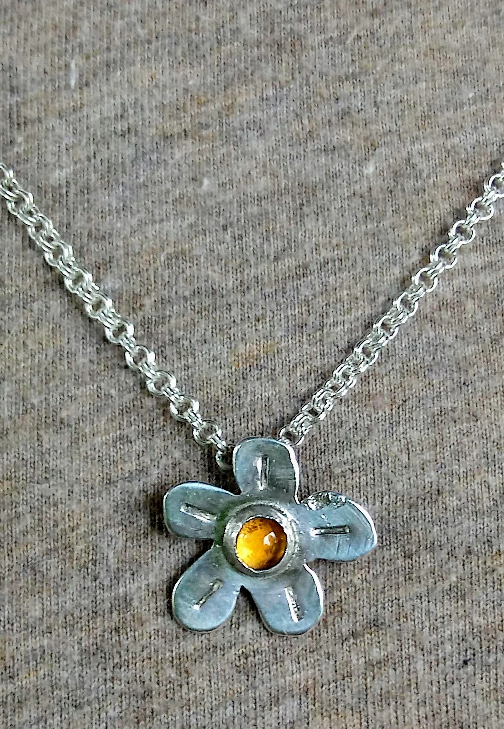 mini flower necklace (2018)