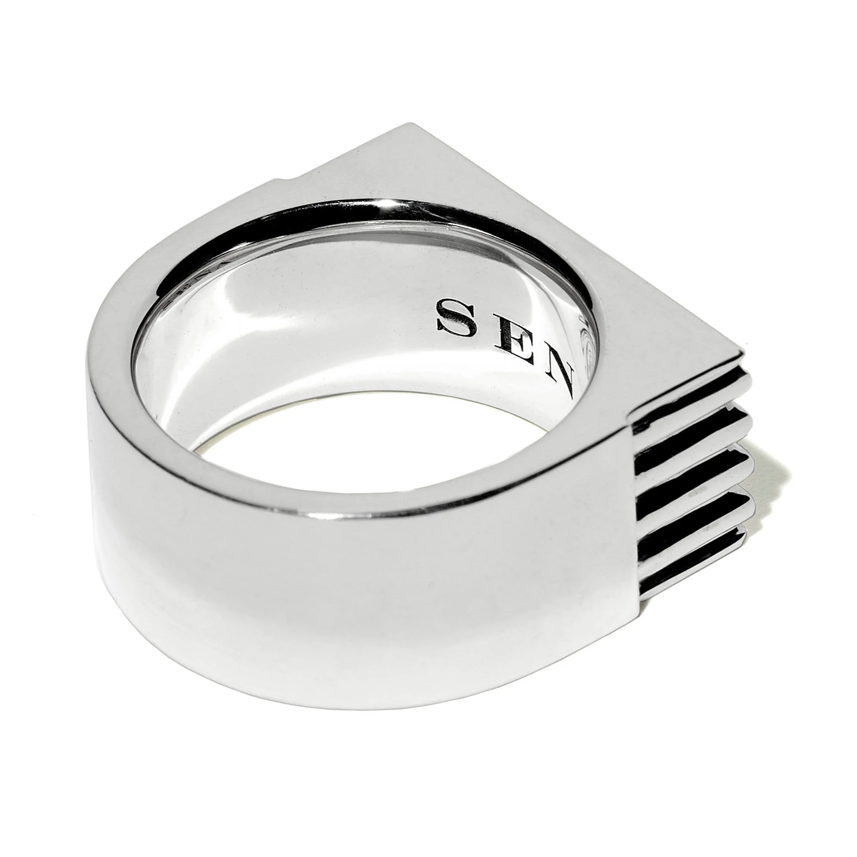Signature Ring