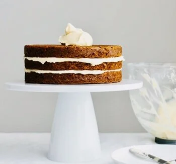 ....Worteltaart voor moederdag..Carrot cake for Mother's Day....