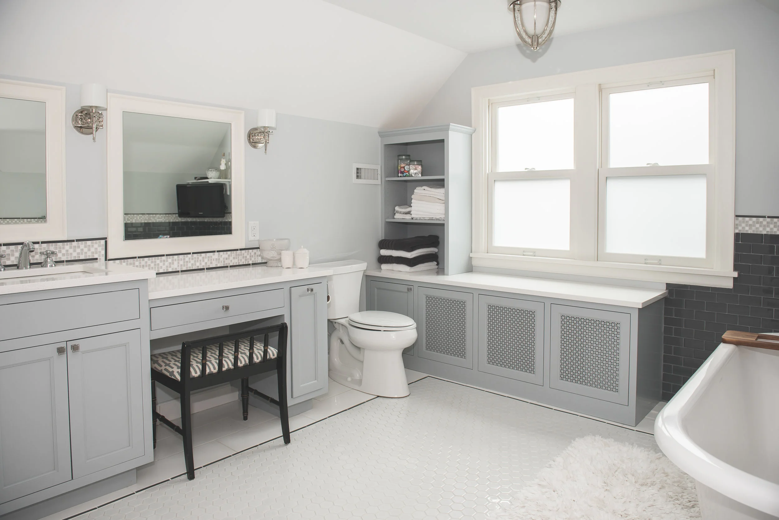 Home17-0529.jpg