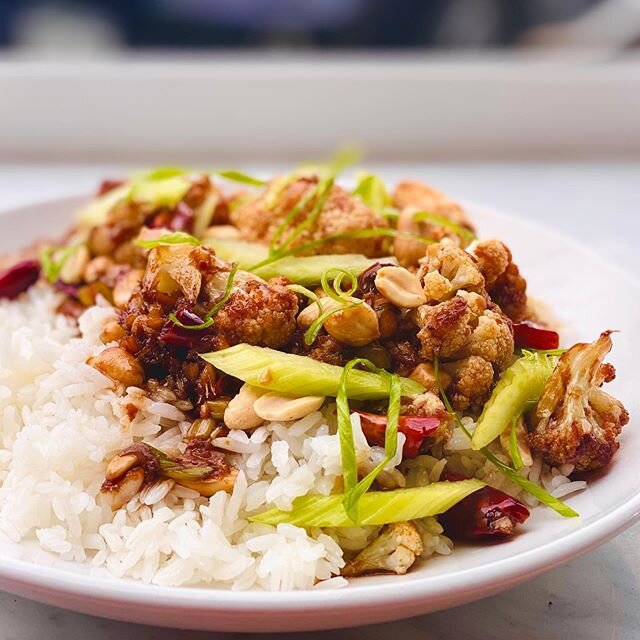 Our Kung Pao Cauliflower is now available @rosettafoodhall for dine in and takeout!! #glutenfree #vegan  #boulder #foodhall #saverestaurants #eatlocal