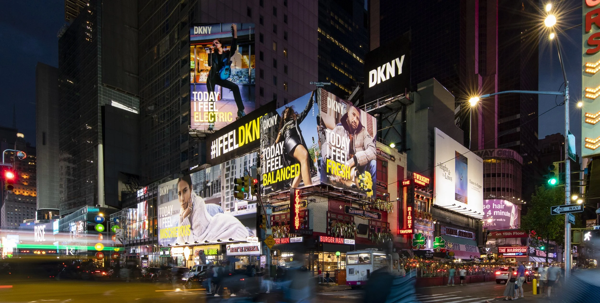 NYC_Out_There_DKNY_5-Stack_TSQ_Night_09.22_103 (1).jpg