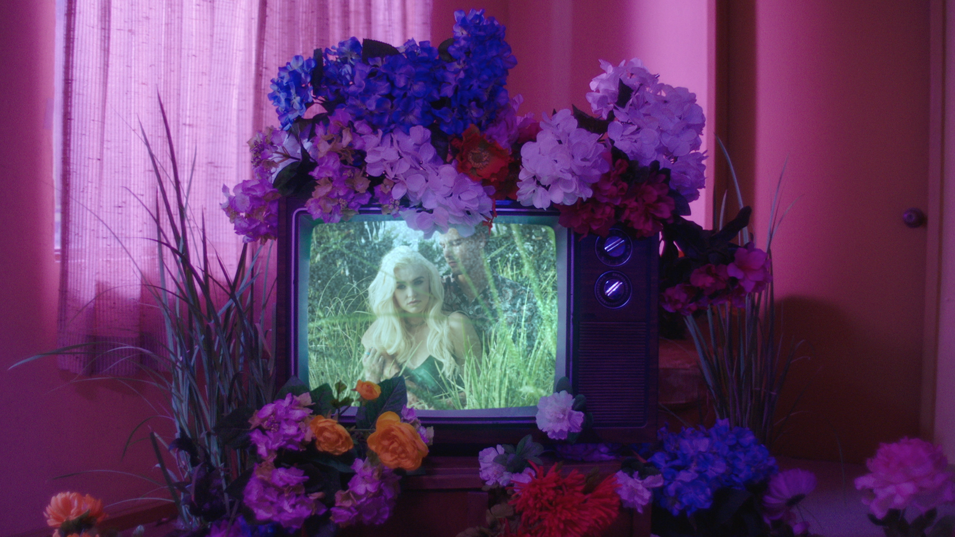 MATY NOYES | IN MY MIND