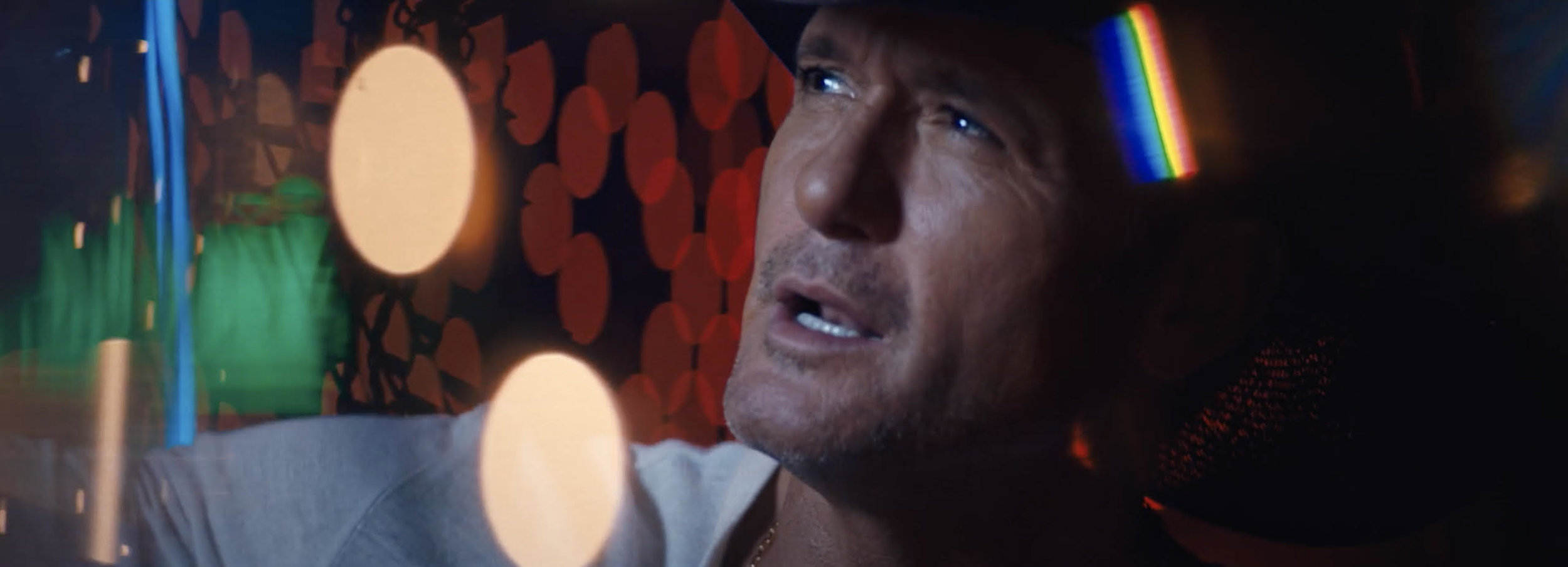 TIM MCGRAW | NEON CHURCH